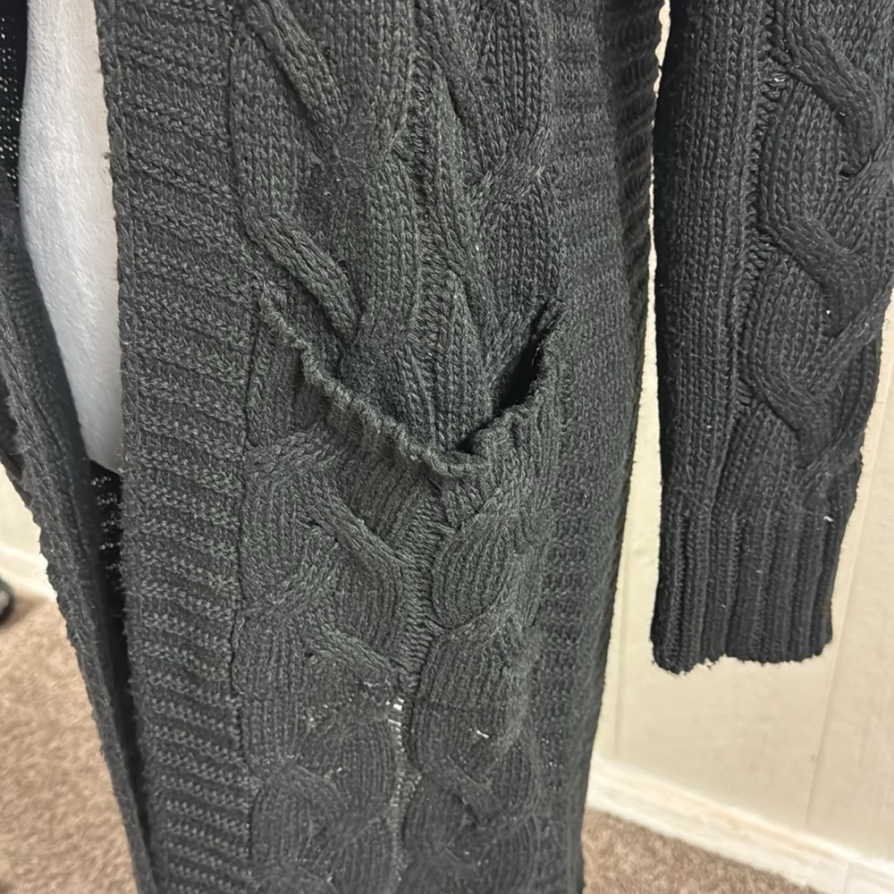 Sweater - Picture 2 of 2